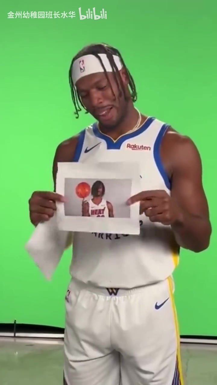  希尔德不满巴特勒发型巴特勒我们有时都听不懂希尔德在说什么